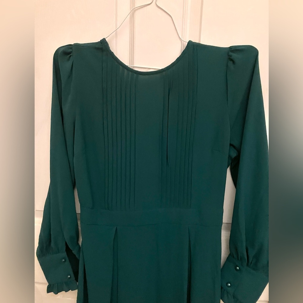 emerald green 80s vintage new england style dress.